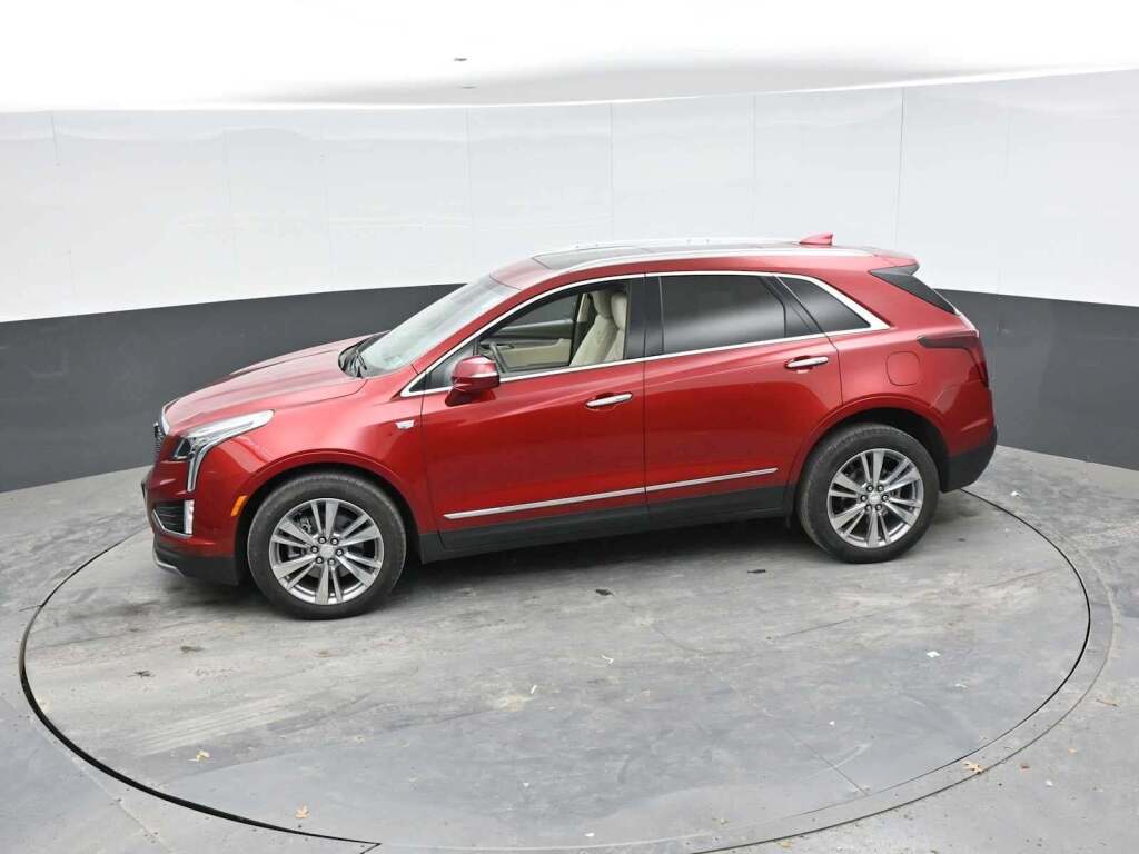 2024 Cadillac XT5 Premium Luxury