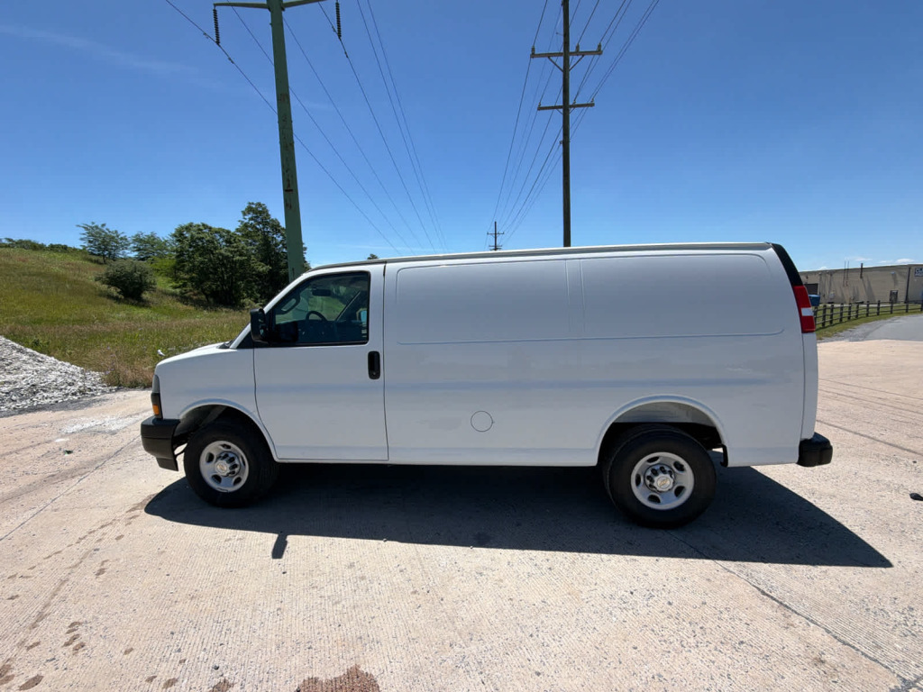 2026 Chevrolet Express Cargo 2500