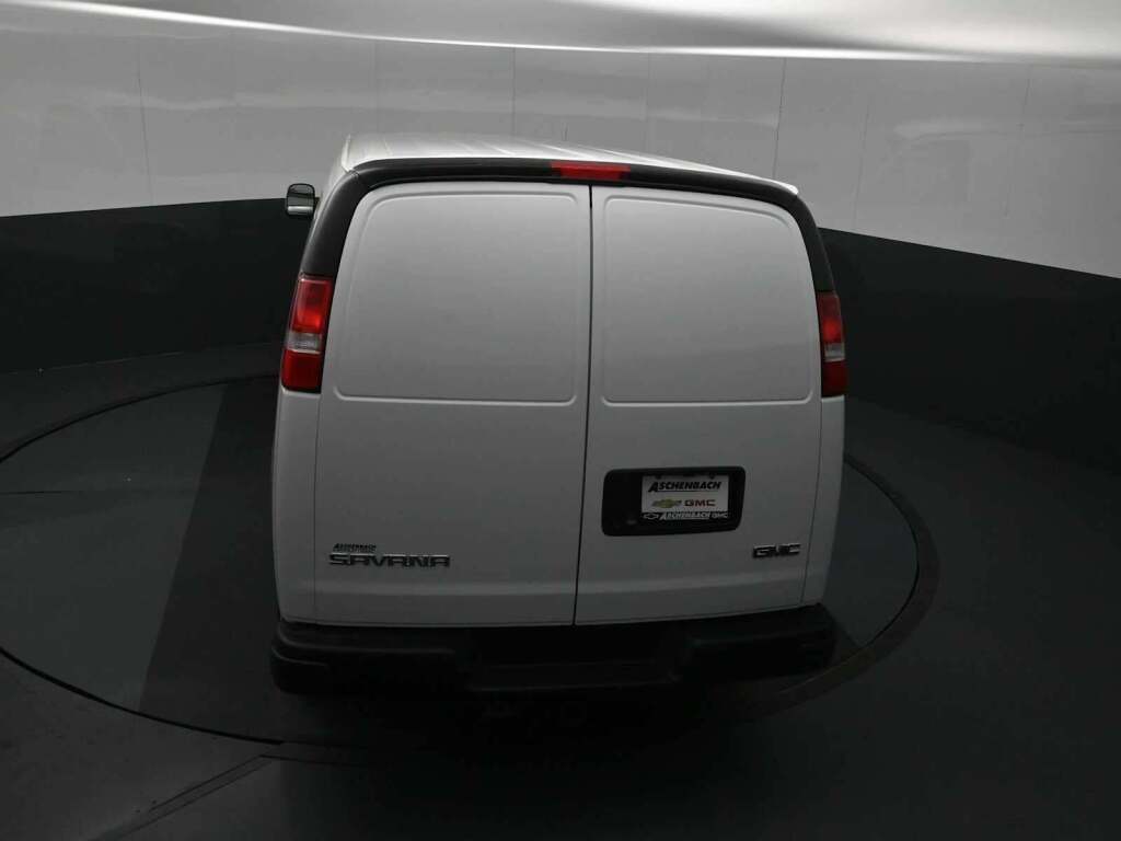 2026 GMC Savana Cargo 3500
