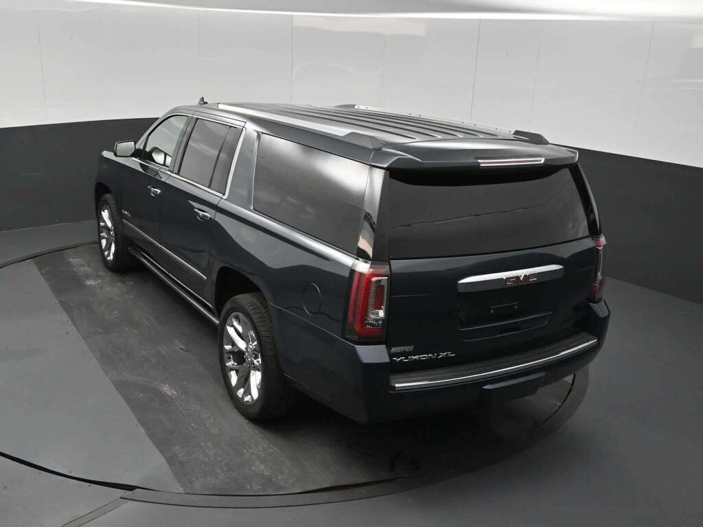 2020 GMC Yukon XL Denali