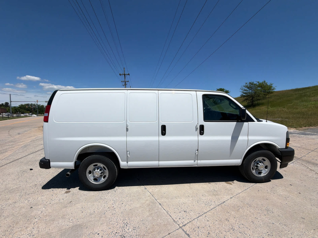 2026 Chevrolet Express Cargo 2500