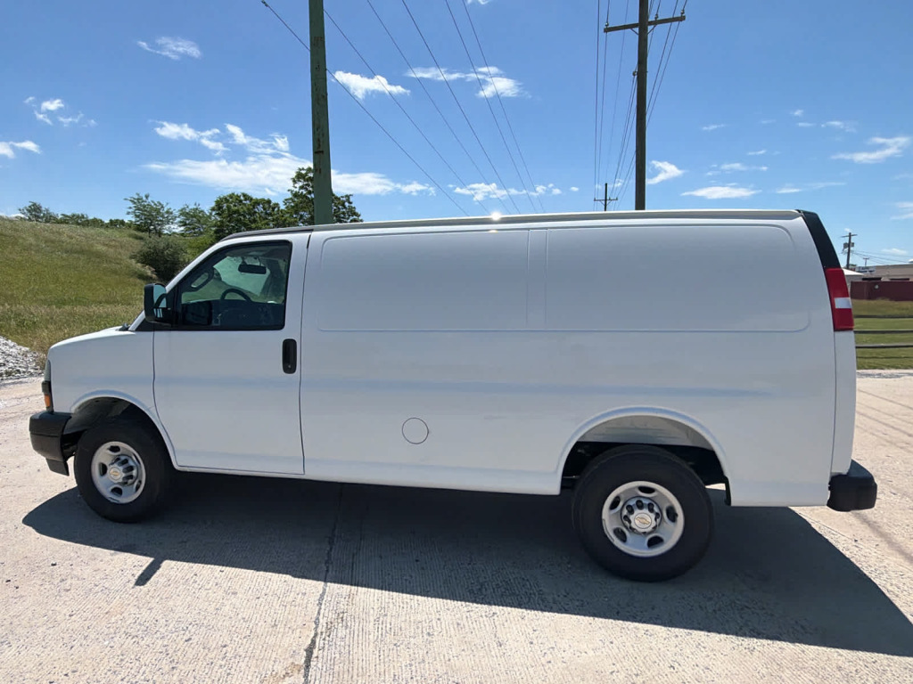 2026 Chevrolet Express Cargo 2500