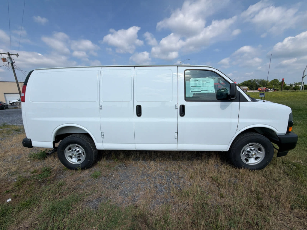 2026 Chevrolet Express Cargo 2500