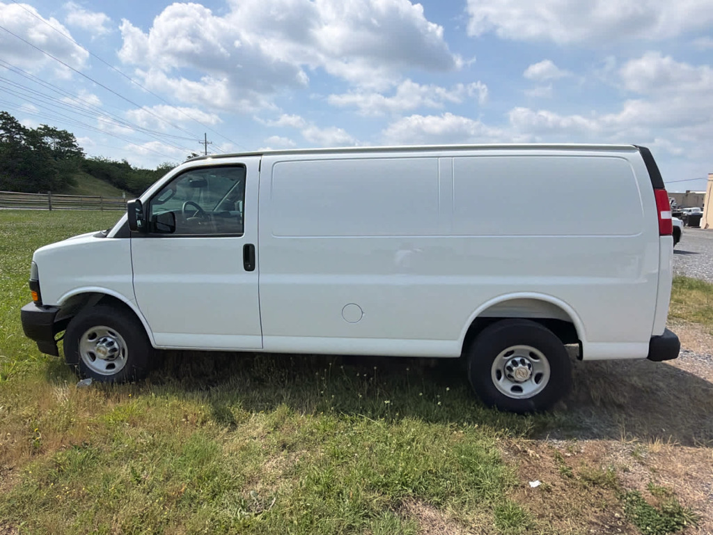 2026 Chevrolet Express Cargo 3500