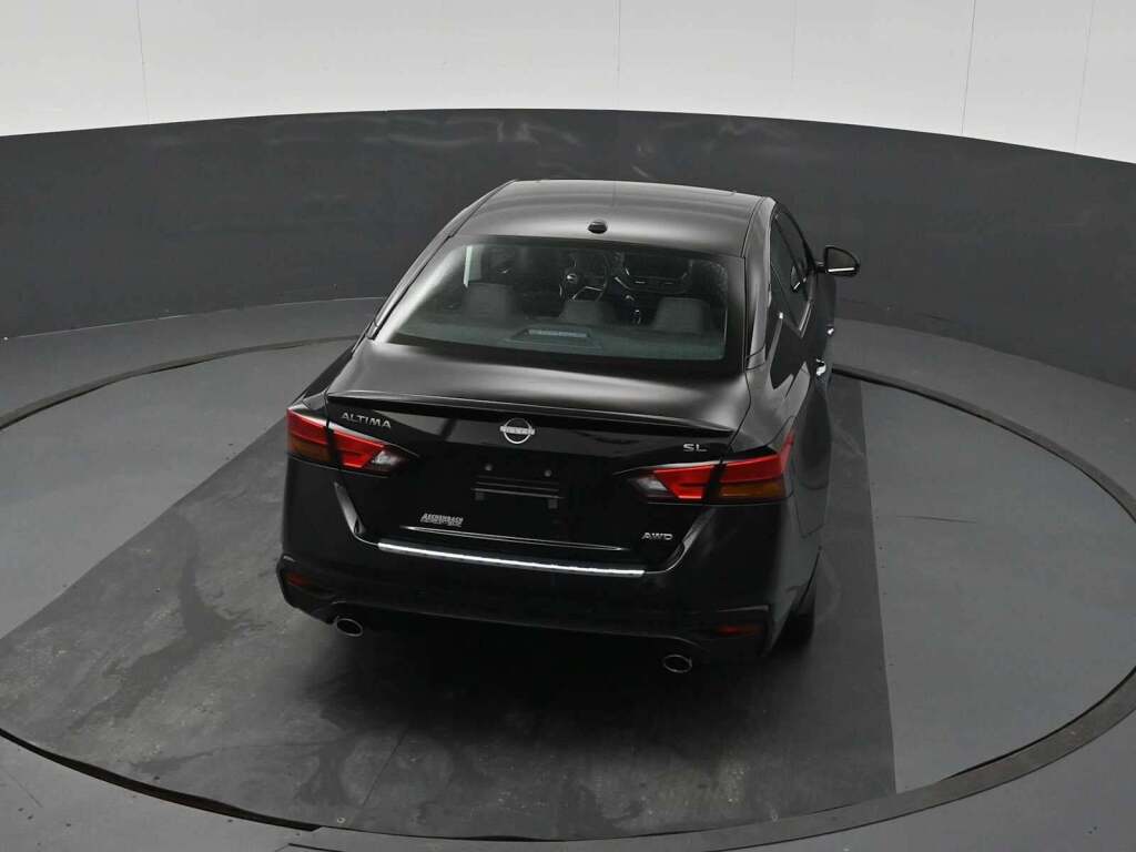 2023 Nissan Altima SL