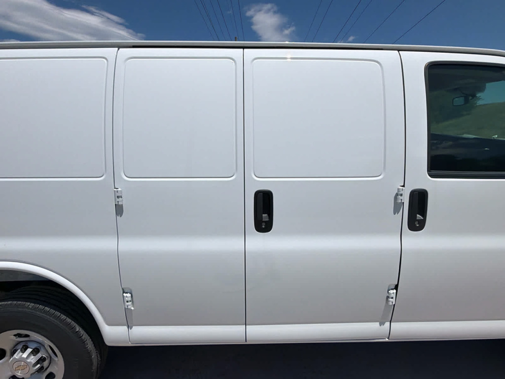 2026 Chevrolet Express Cargo 2500