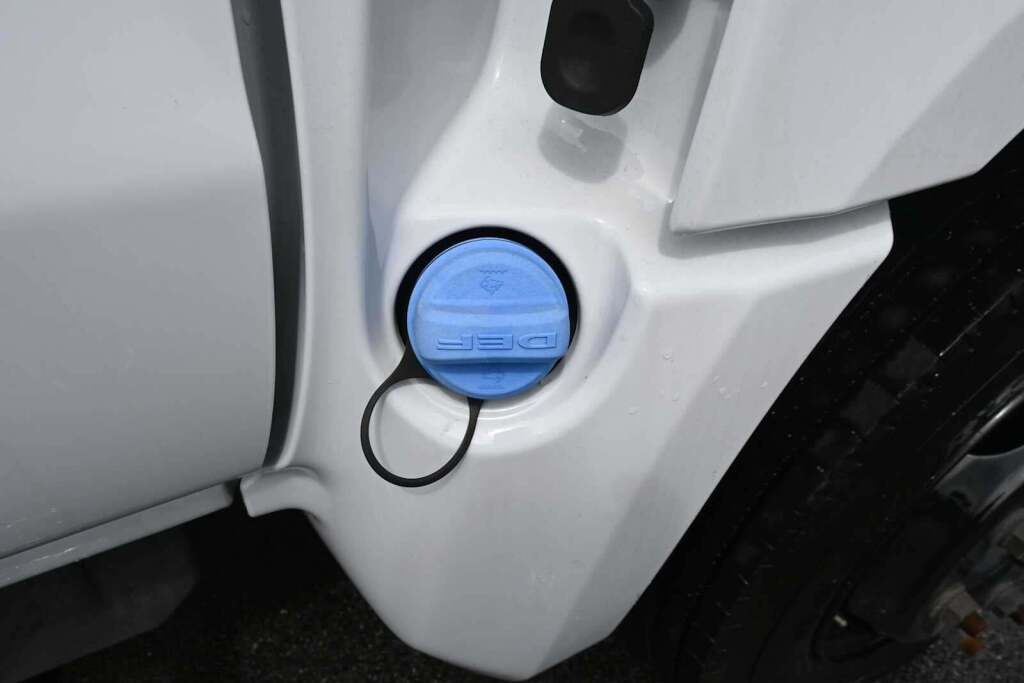2023 Chevrolet Silverado MD WT