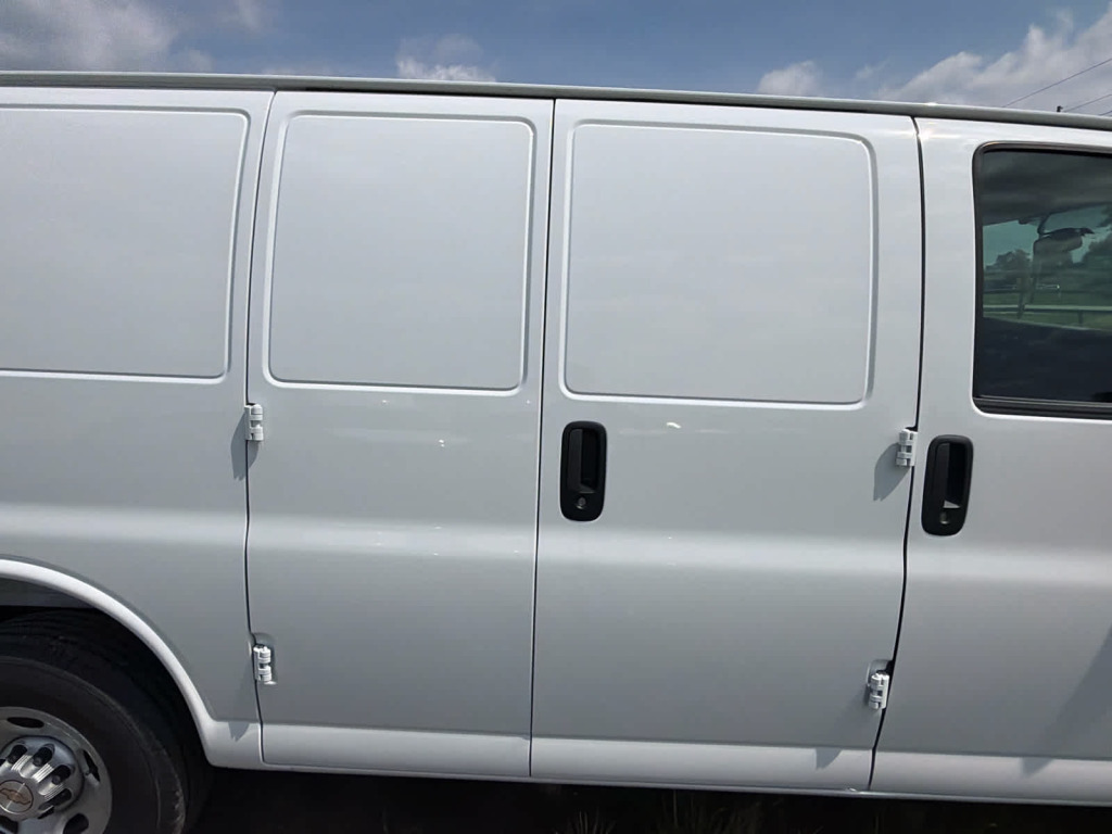 2026 Chevrolet Express Cargo 3500