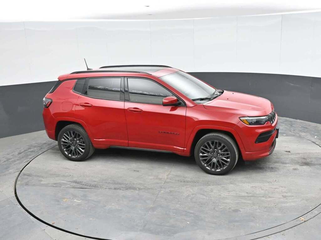 2023 Jeep Compass (RED) Edition