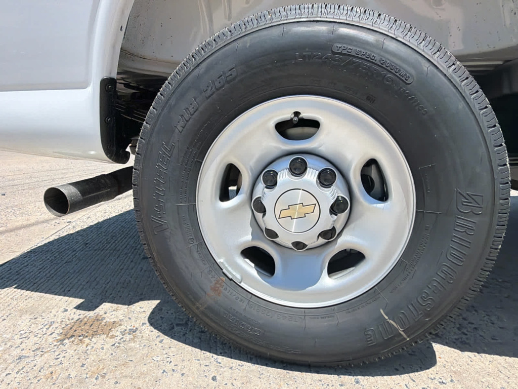 2026 Chevrolet Express Cargo 2500