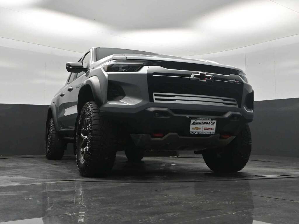 2024 Chevrolet Colorado ZR2