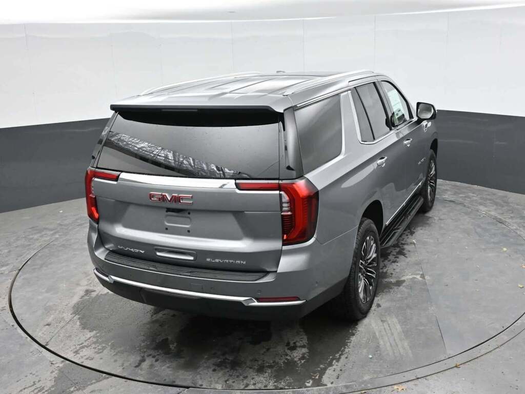 2026 GMC Yukon Elevation