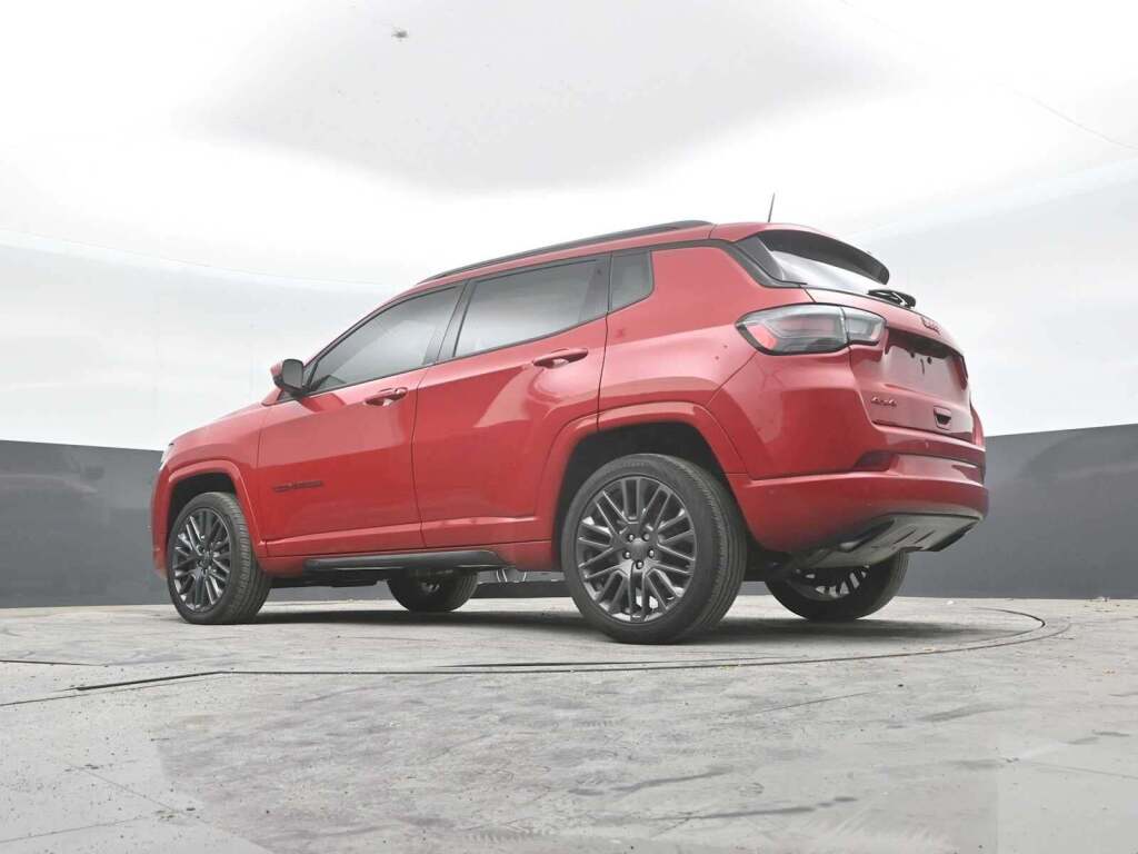 2023 Jeep Compass (RED) Edition