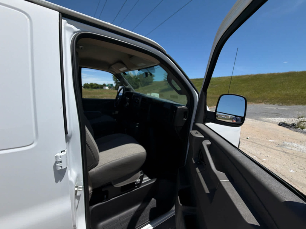 2026 Chevrolet Express Cargo 2500