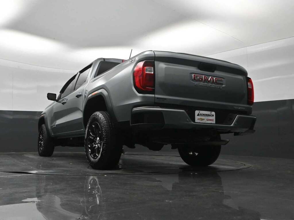 2024 GMC Canyon Elevation
