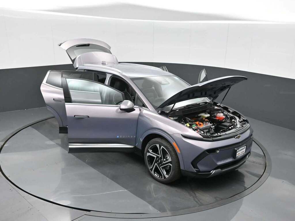 2026 Chevrolet Equinox EV LT 2
