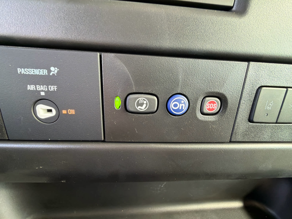 2025 Chevrolet Express Cargo 2500