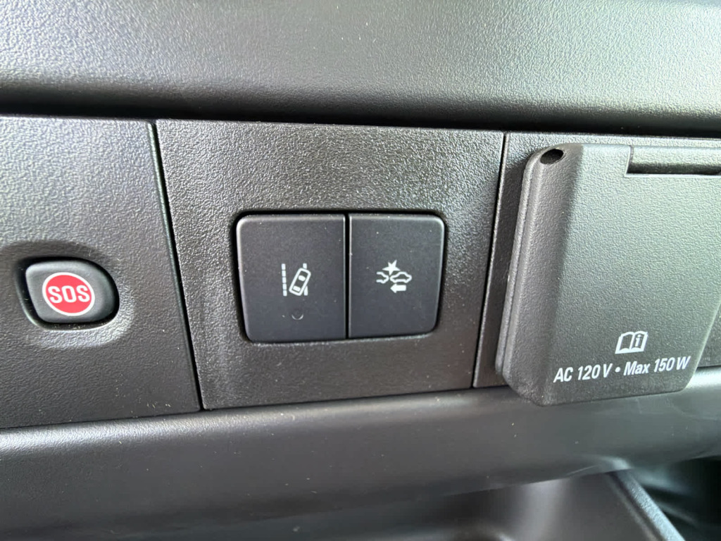 2025 Chevrolet Express Cargo 2500