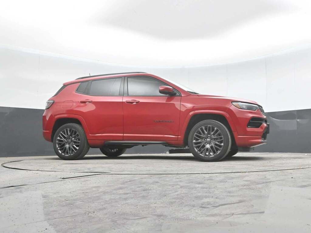 2023 Jeep Compass (RED) Edition
