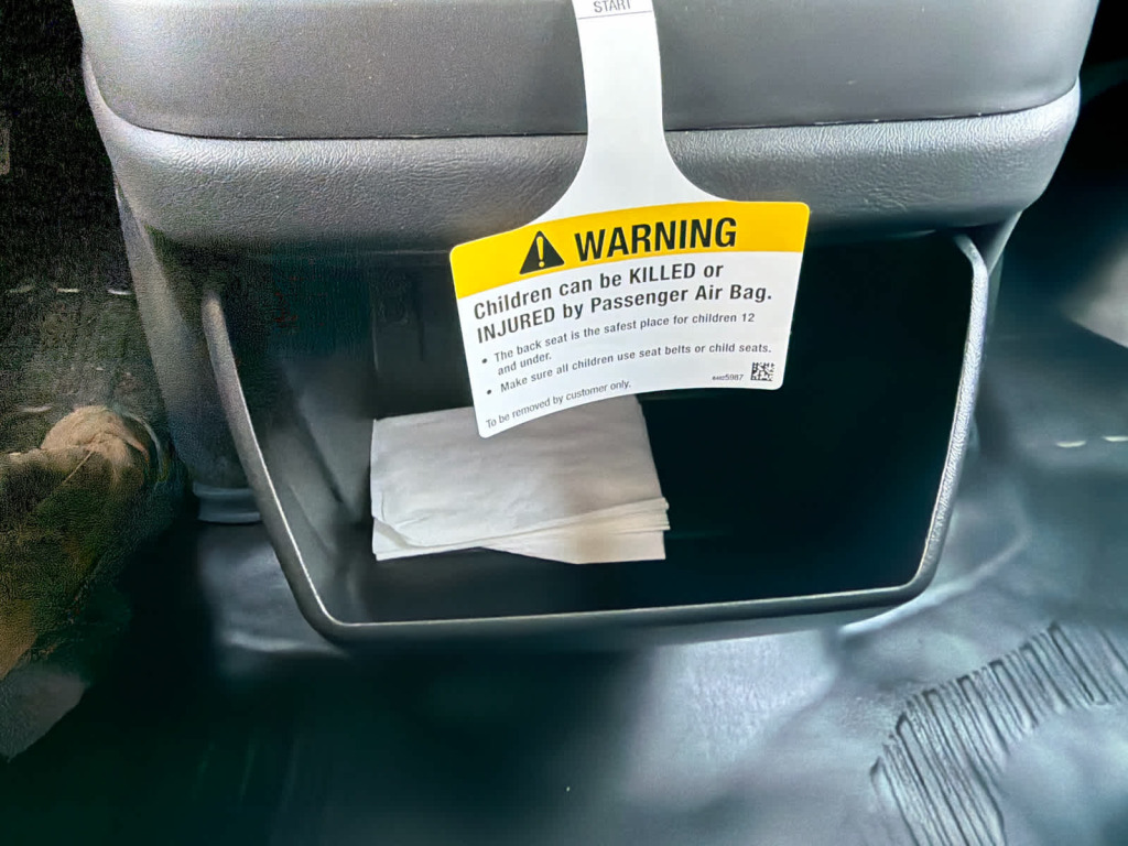 2025 GMC Savana Cargo 2500