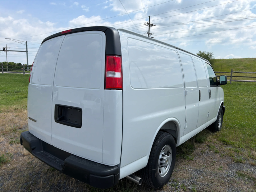 2026 Chevrolet Express Cargo 3500
