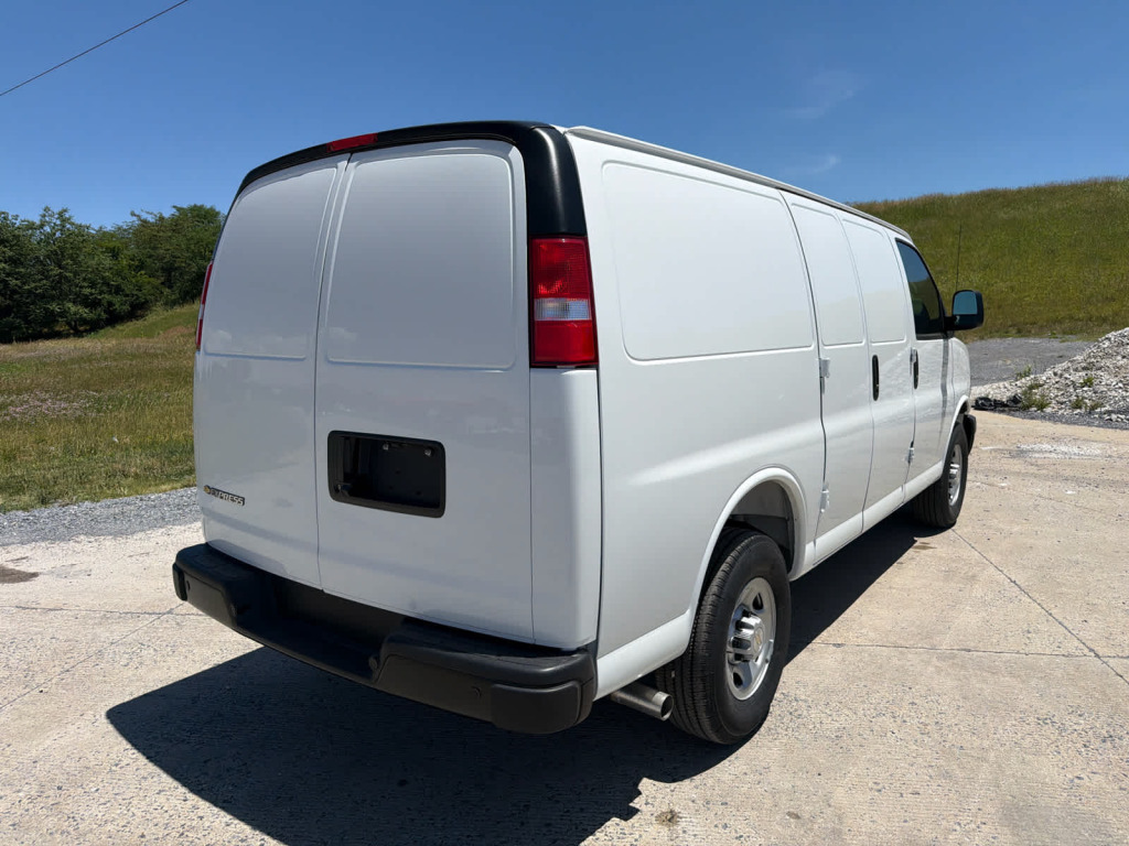 2026 Chevrolet Express Cargo 2500
