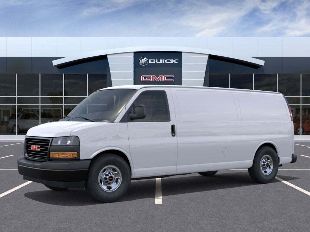 2026 GMC Savana Cargo 3500