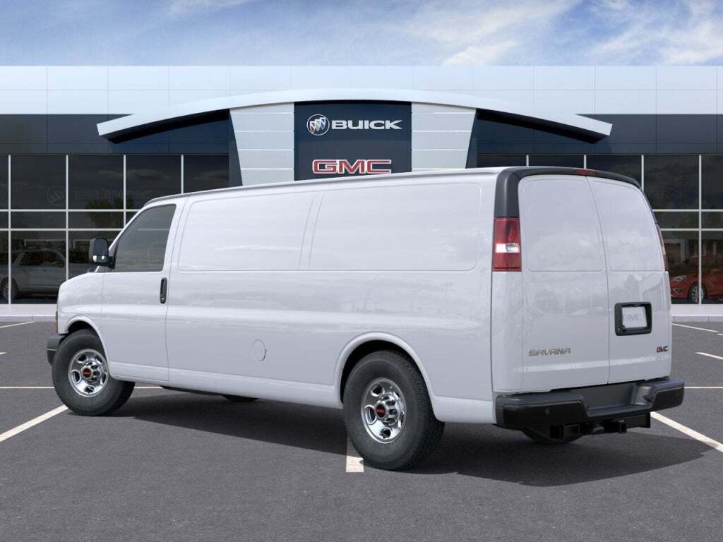 2026 GMC Savana Cargo 3500