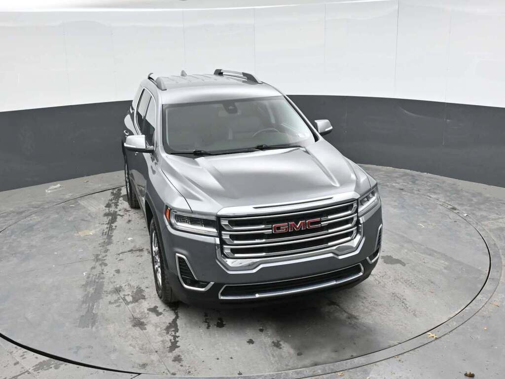 2022 GMC Acadia SLT