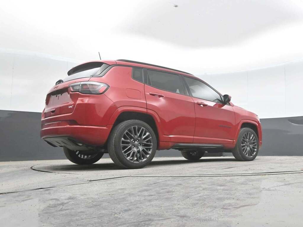 2023 Jeep Compass (RED) Edition