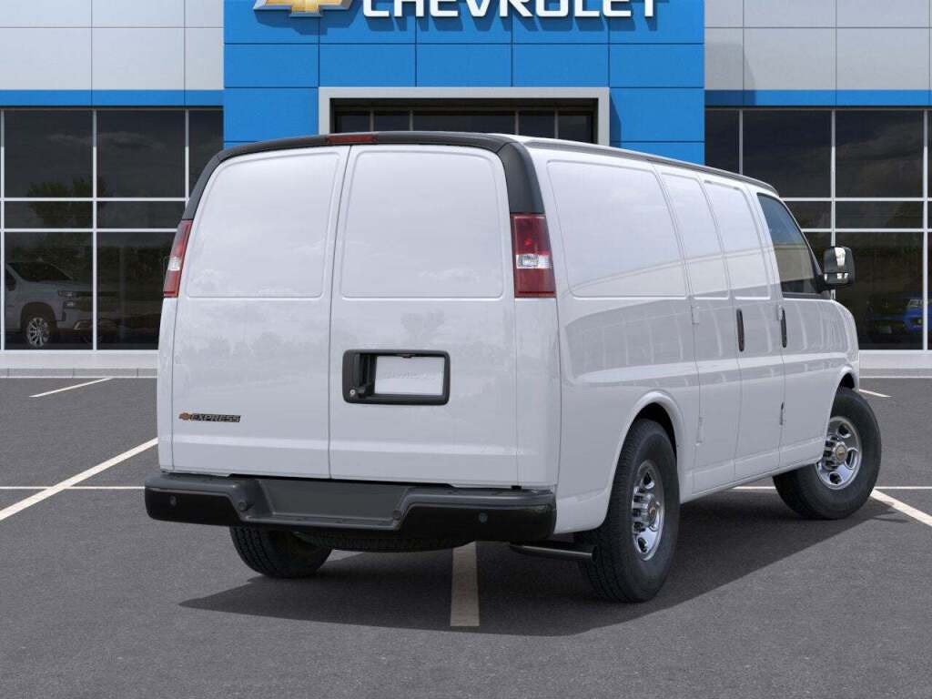 2025 Chevrolet Express Cargo 2500