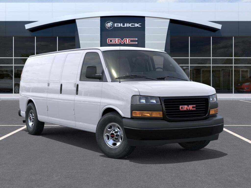 2026 GMC Savana Cargo 3500