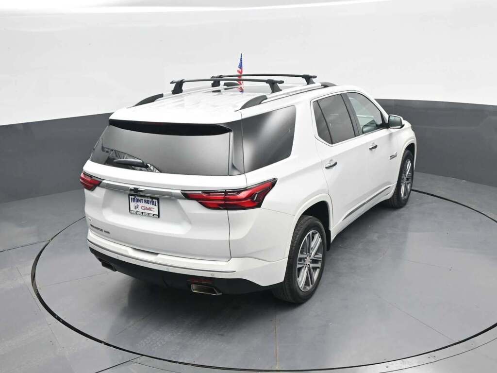 2023 Chevrolet Traverse High Country