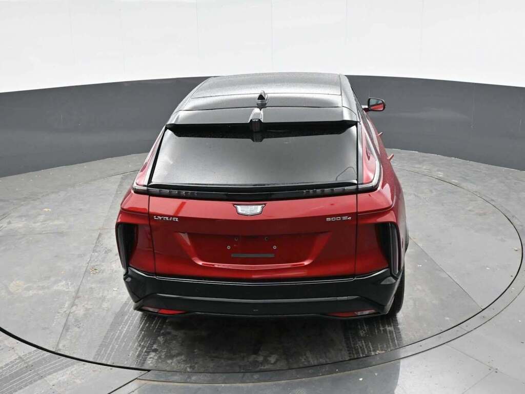 2025 Cadillac LYRIQ Sport 1