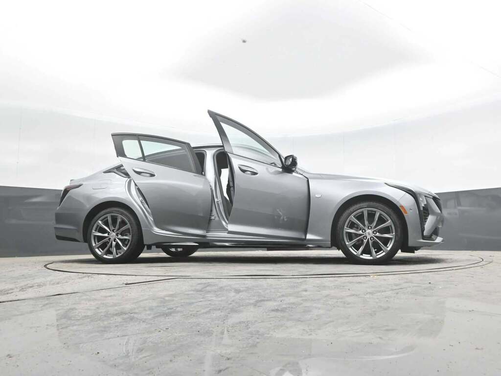 2026 Cadillac CT5 Sport