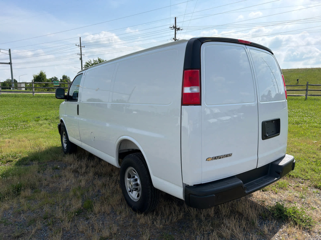 2026 Chevrolet Express Cargo 2500