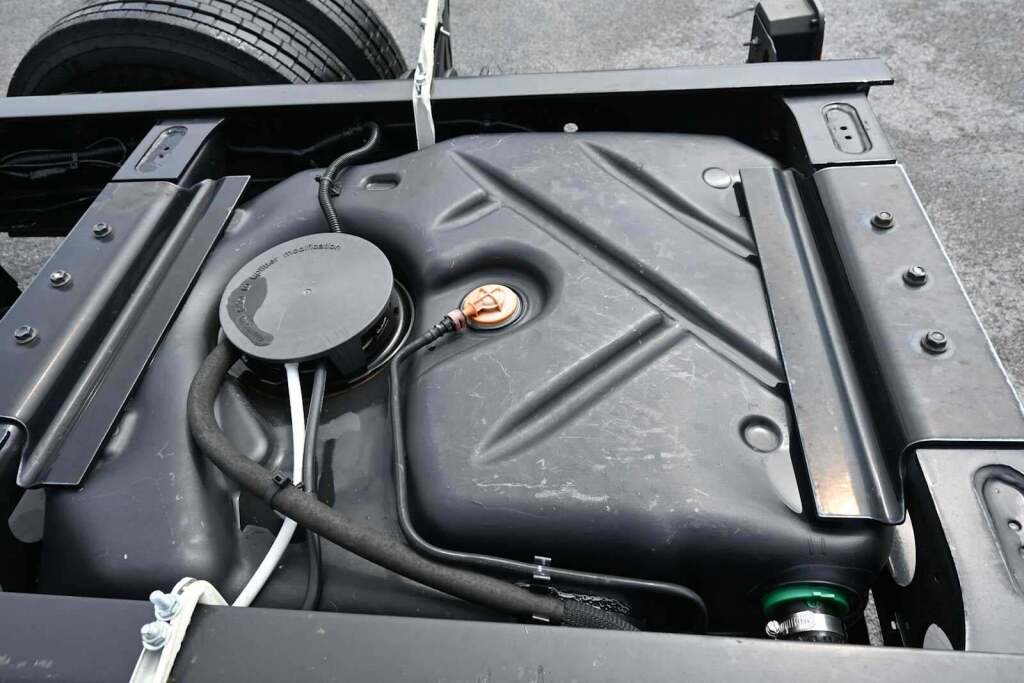 2023 Chevrolet Silverado MD WT