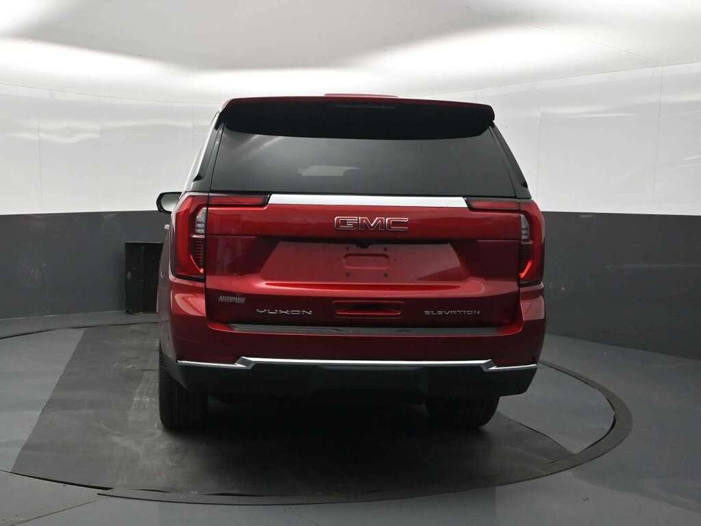 2026 GMC Yukon Elevation