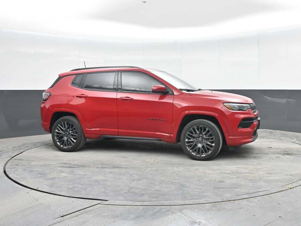 2023 Jeep Compass (RED) Edition