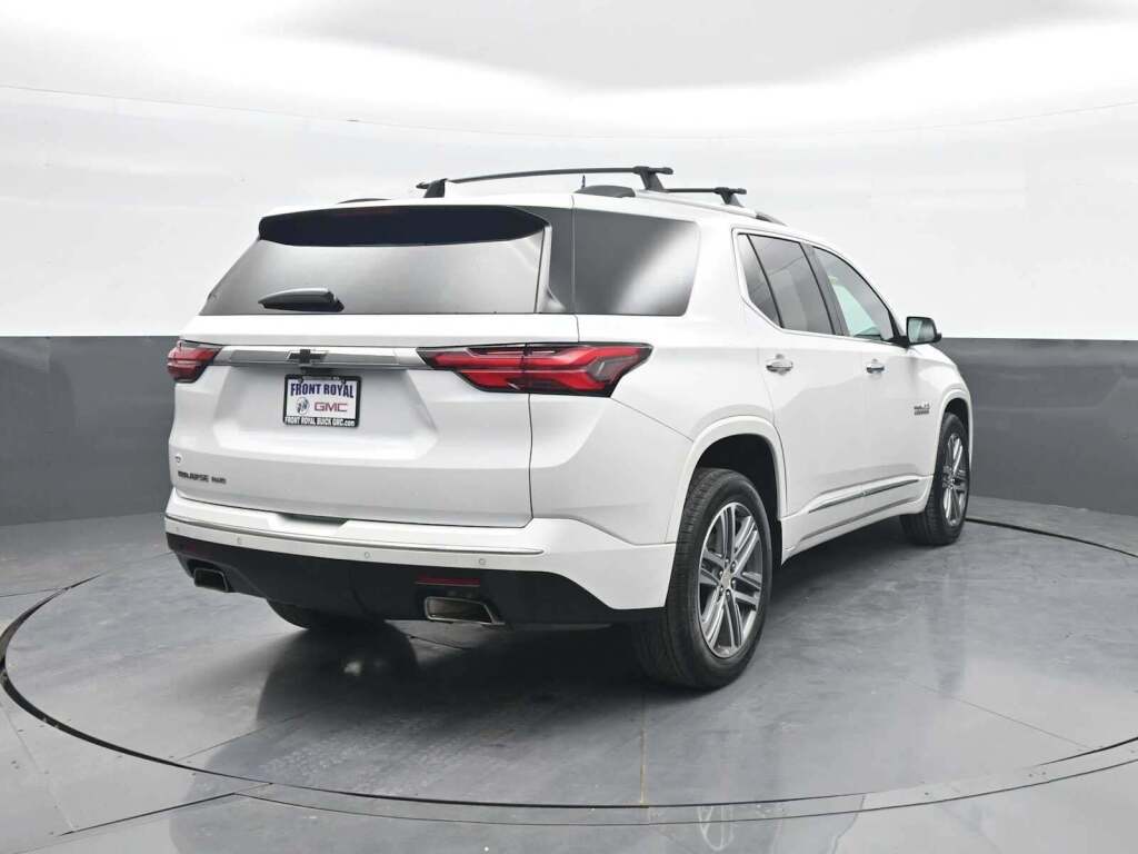 2023 Chevrolet Traverse High Country