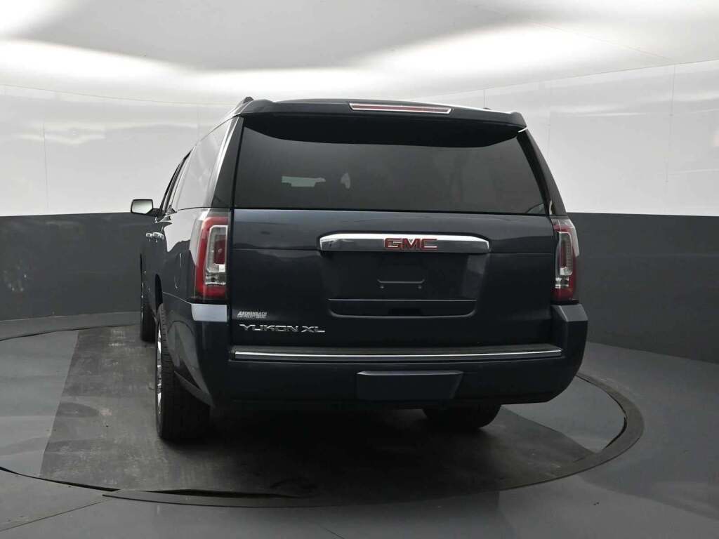 2020 GMC Yukon XL Denali