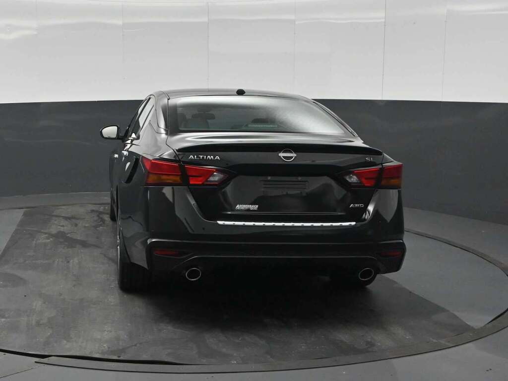 2023 Nissan Altima SL