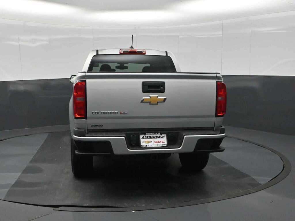 2020 Chevrolet Colorado WT