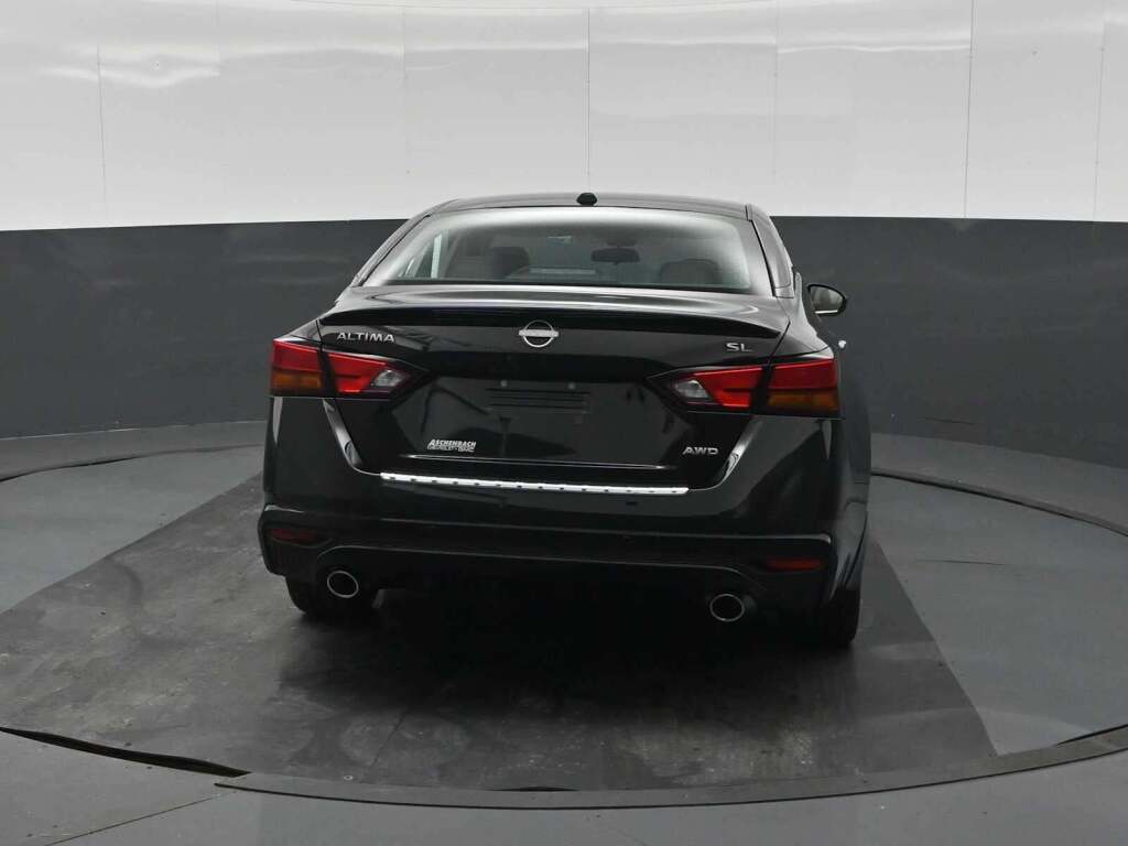 2023 Nissan Altima SL