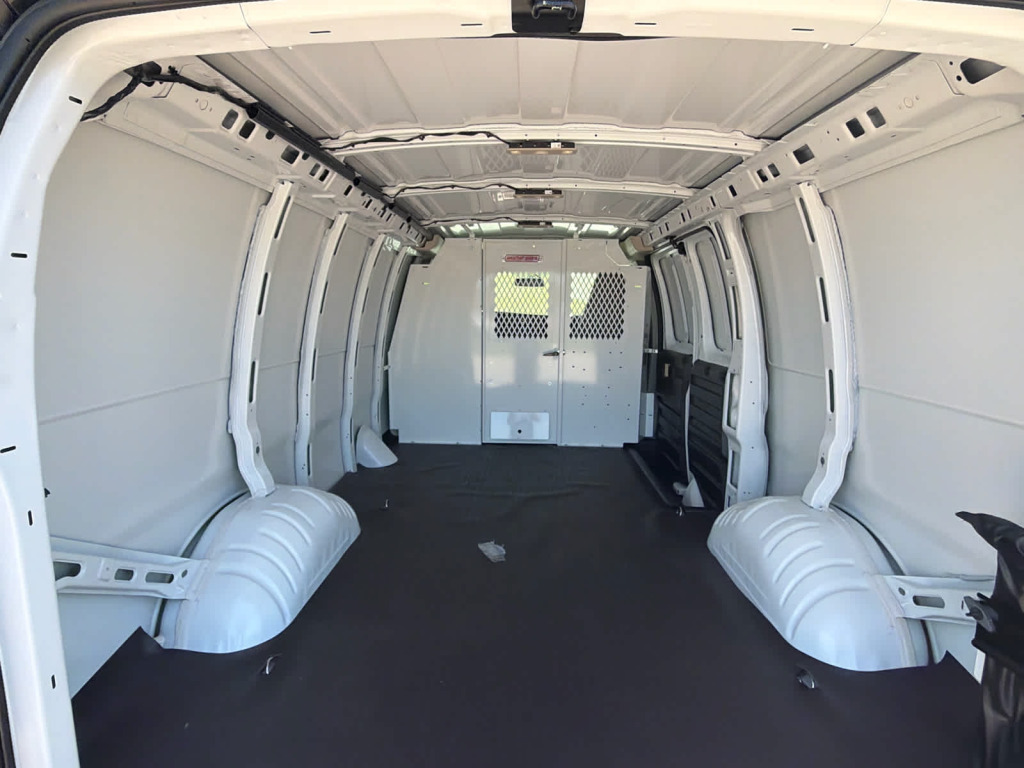 2026 Chevrolet Express Cargo 2500