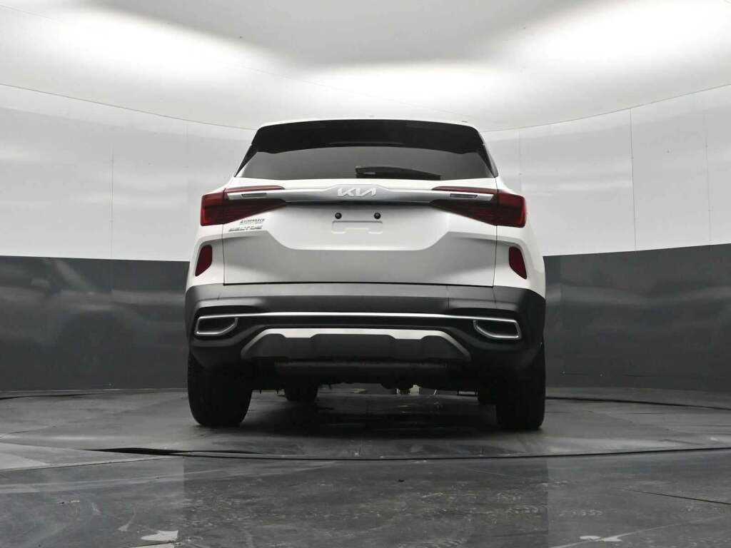 2023 Kia Seltos EX