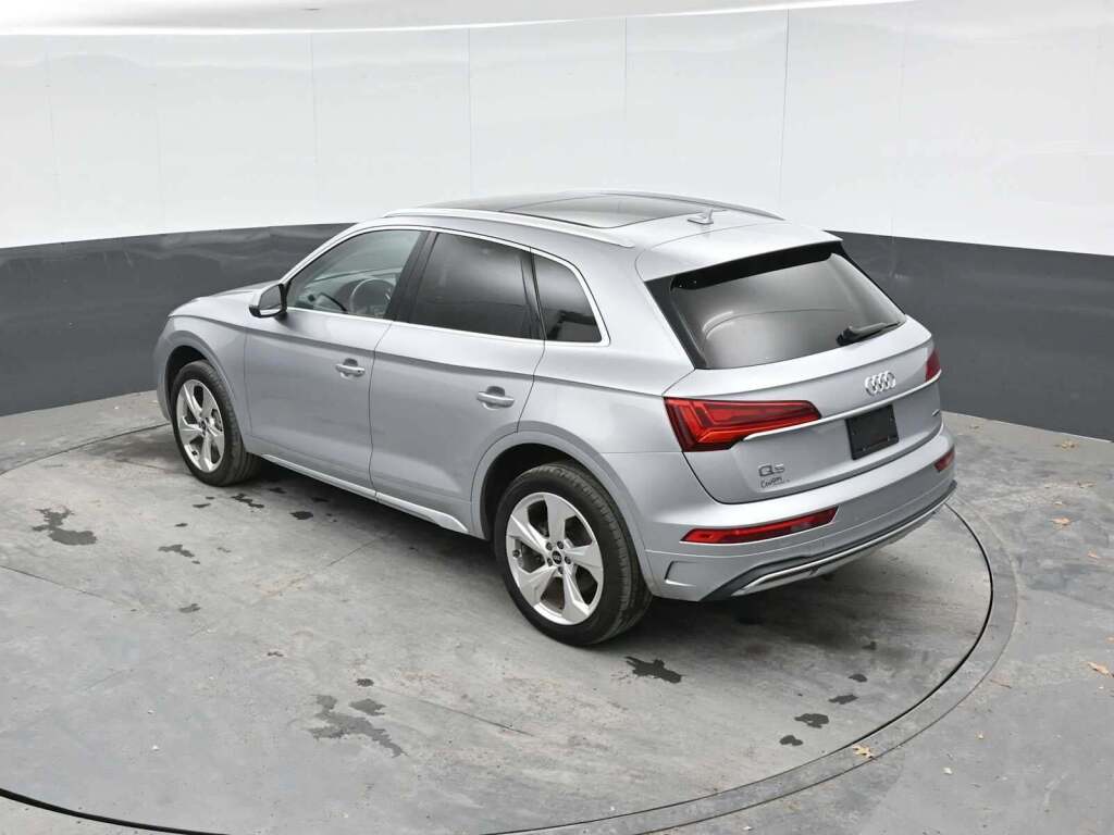2021 Audi Q5 Premium Plus 45 TFSI quattro S tronic