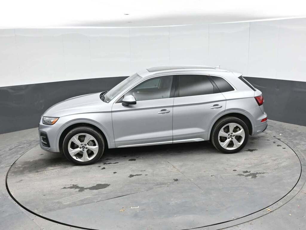 2021 Audi Q5 Premium Plus 45 TFSI quattro S tronic
