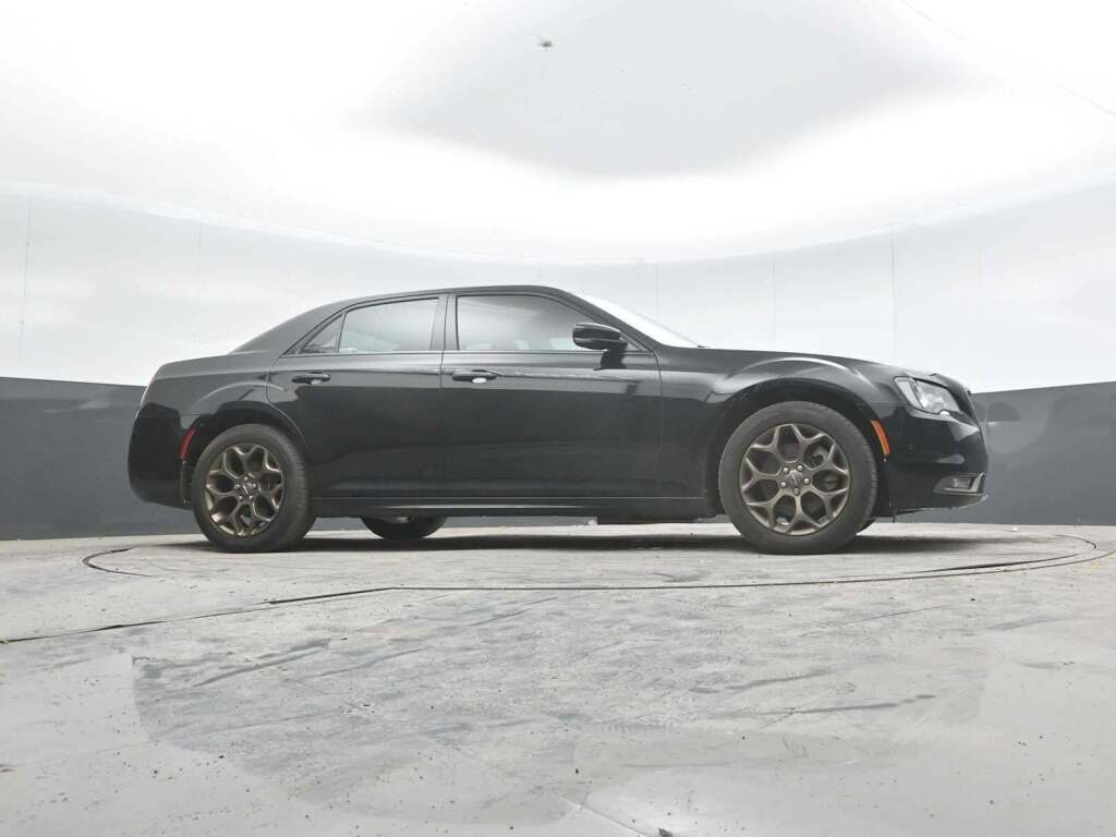 2017 Chrysler 300 300S Alloy Edition AWD