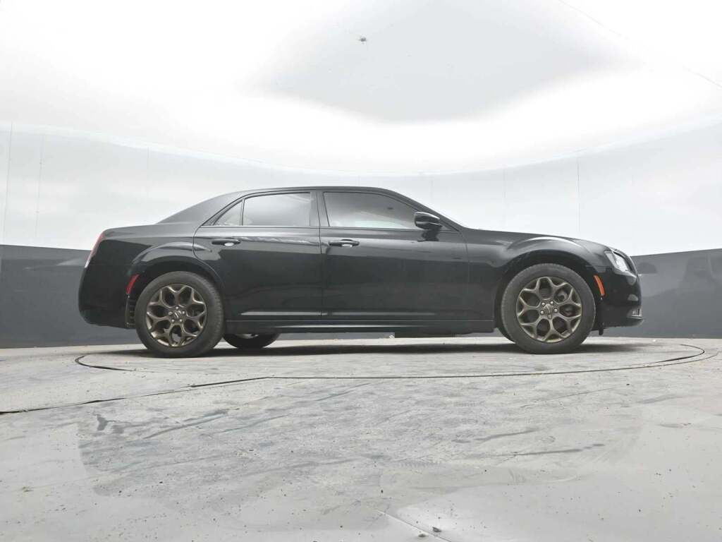 2017 Chrysler 300 300S Alloy Edition AWD